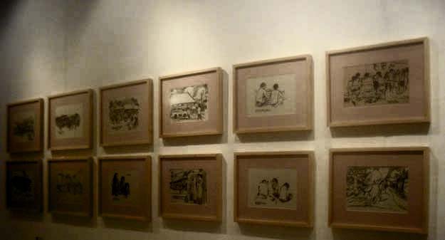 Beberpa skets karya Tino Sidin yang masih utuh dipamerkan di Gedung Heritage BI Yogyakarta. Foto: Ons Untoro