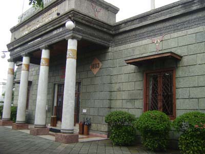 MENGENAL DARI DEKAT MUSEUM SAMPOERNA SURABAYA (1)