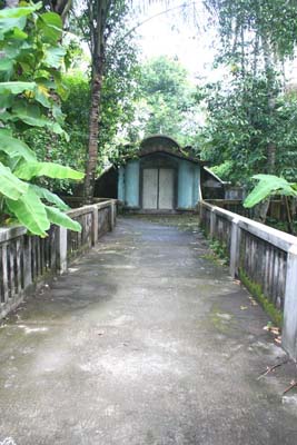 MAKAM BRA. ASMARAWATI