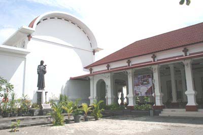 Gereja Santo Yusup Bintaran, Yogyakarta (2)